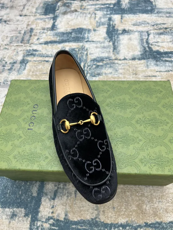 Gucci Shoe 